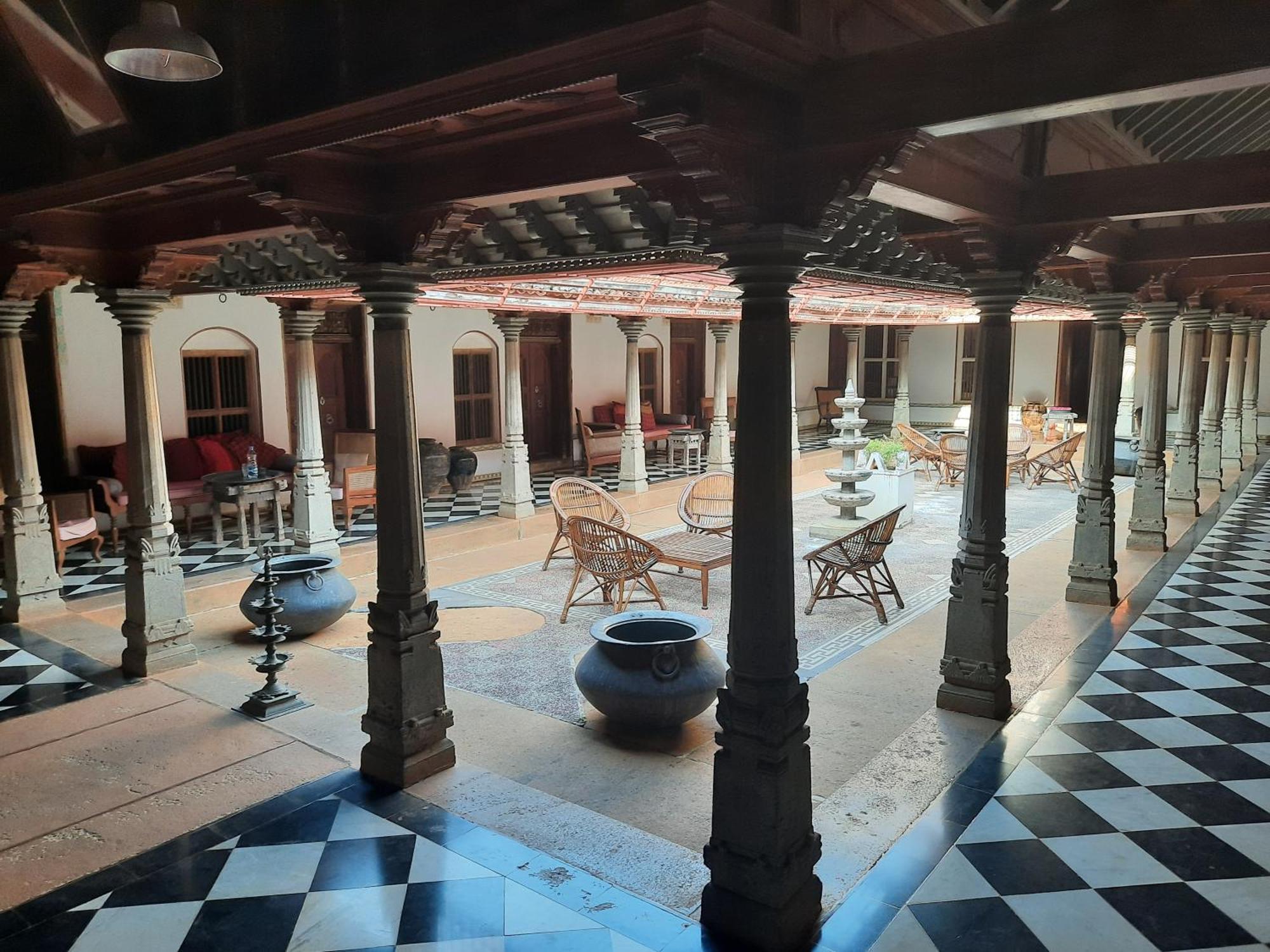 Saratha Vilas Chettinad Kanadukattan Экстерьер фото